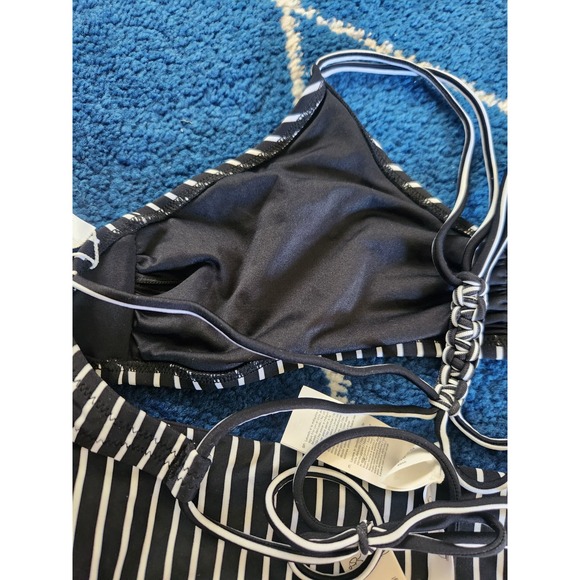 Nwt Cupshe Womens 2 Piece Reversible bottoms Bikini Xxl - Picture 9 of 11